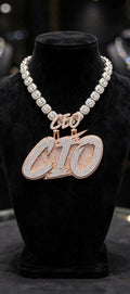 The CEO Signature pendant image 1