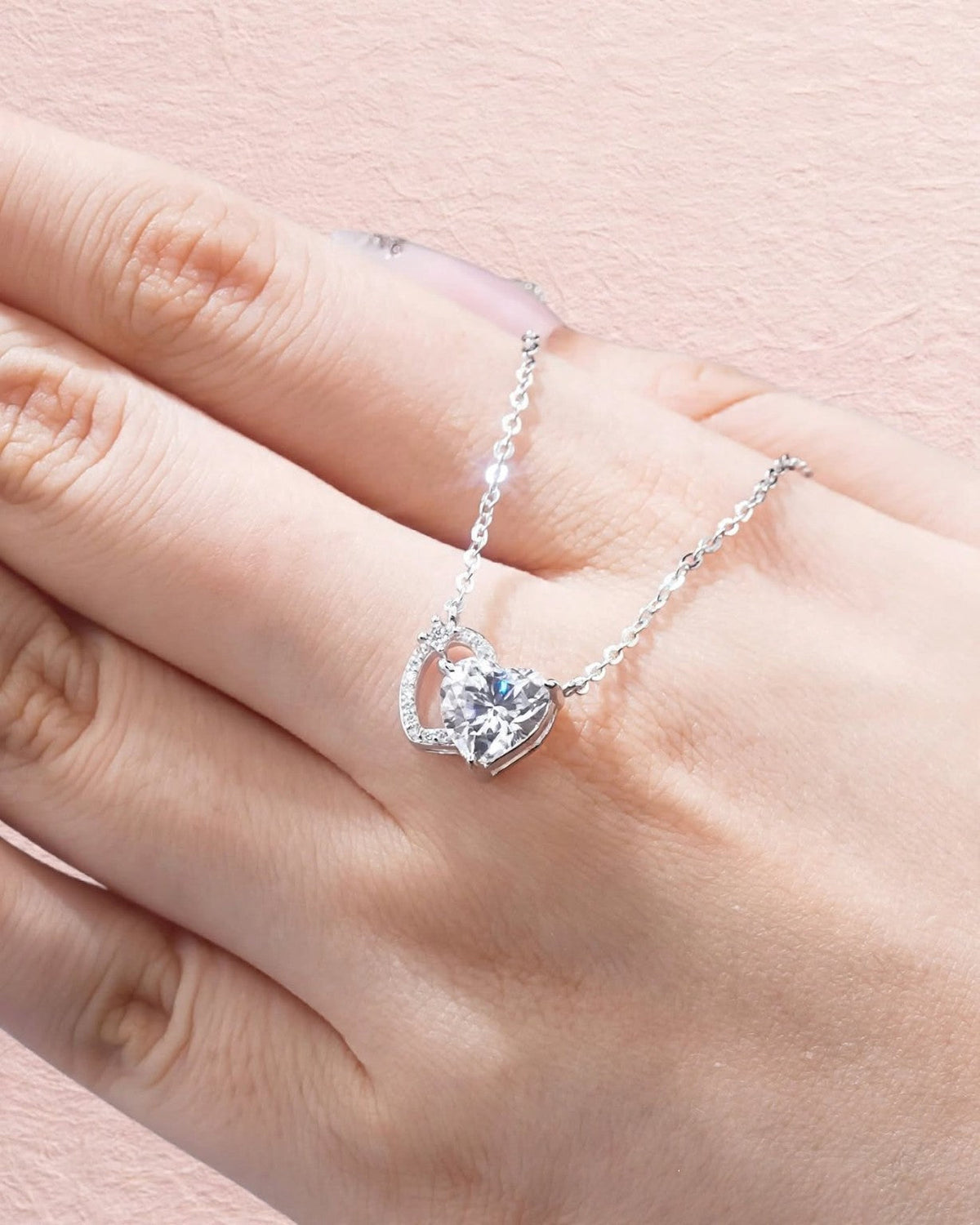 Eternal Heart 2CT moissanite necklace — 9917