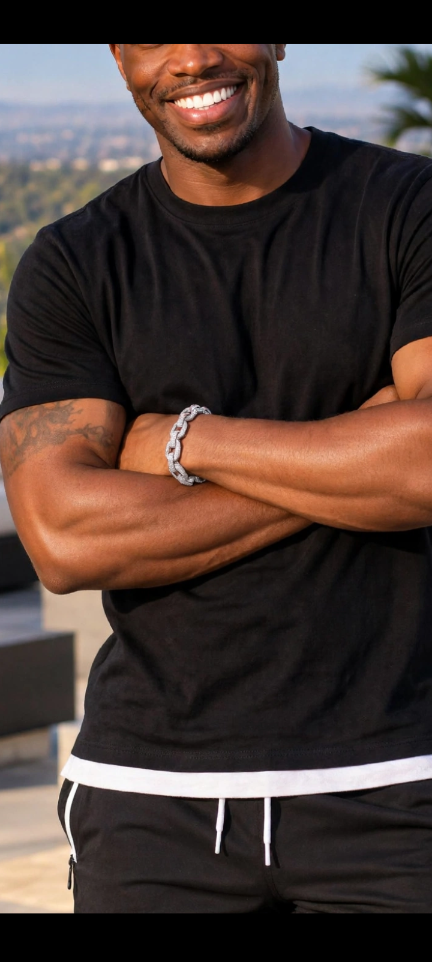 The Ice Connection bracelet detail