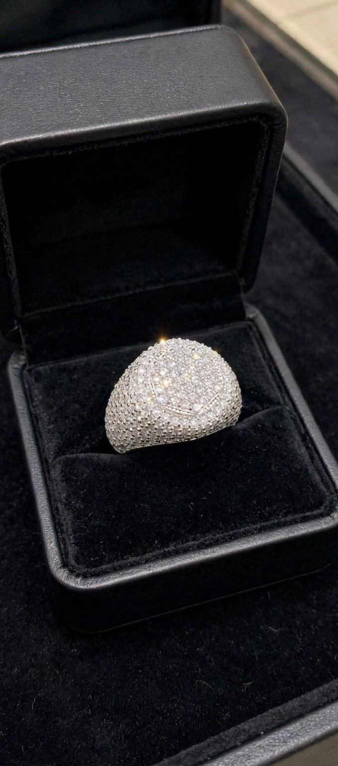 The Ice Hammer VVS moissanite ring photo 9973