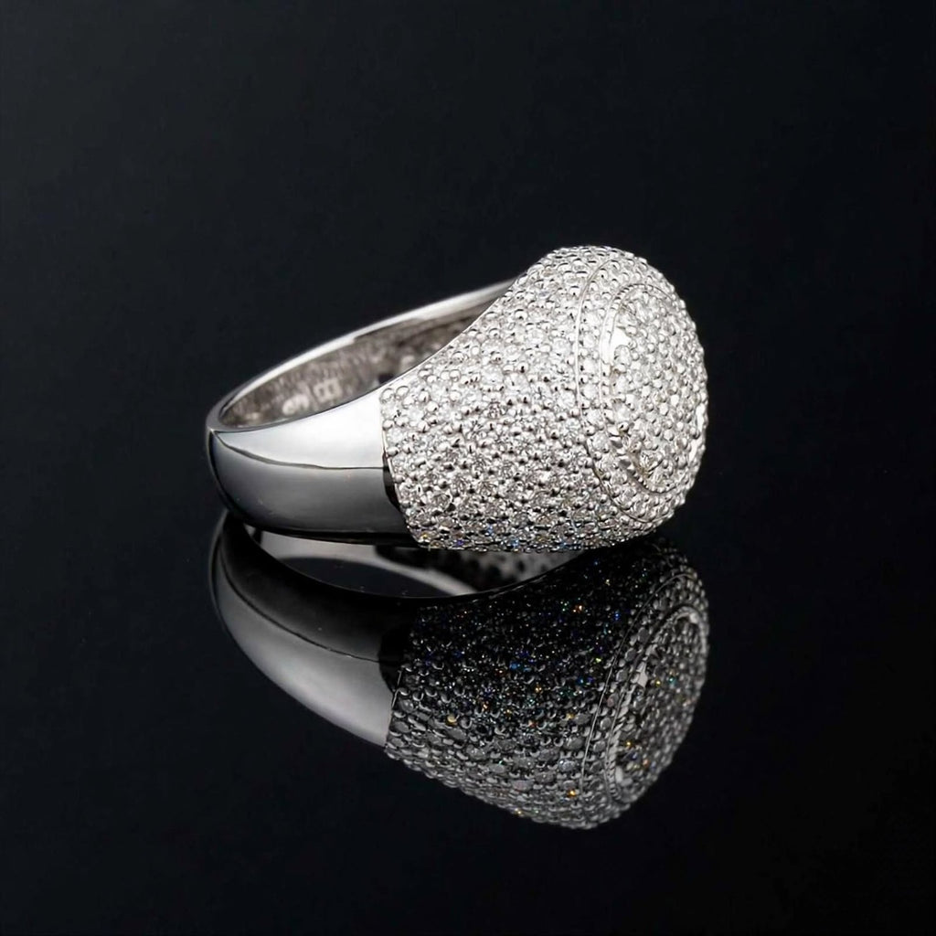 The Ice Hammer VVS moissanite ring photo 9975