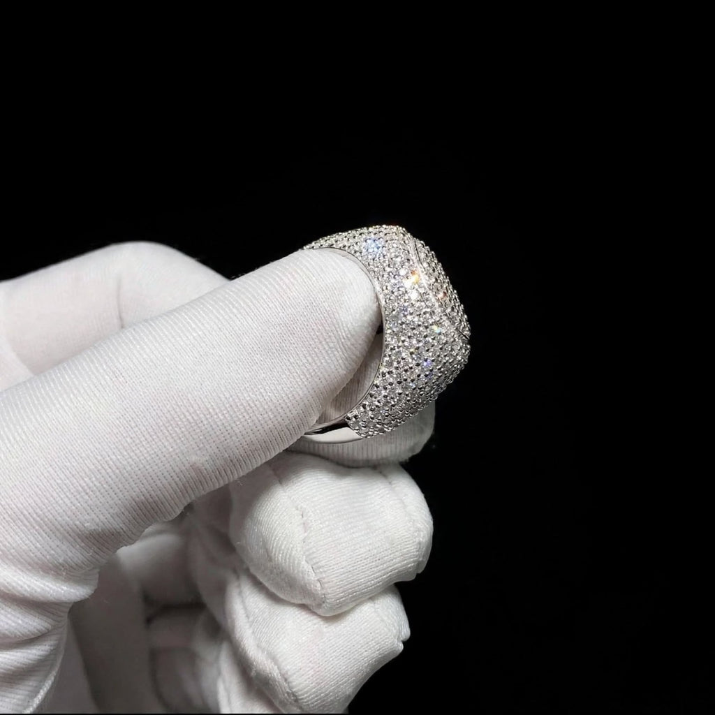 The Ice Hammer VVS moissanite ring photo 9976