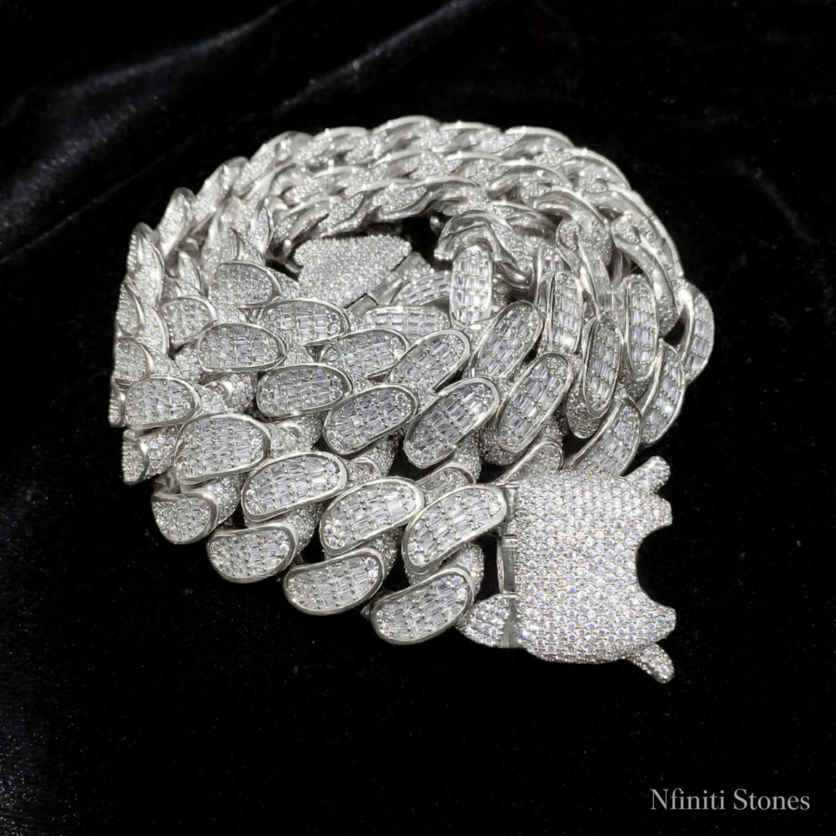 The Don 18mm iced Cuban chain in silver