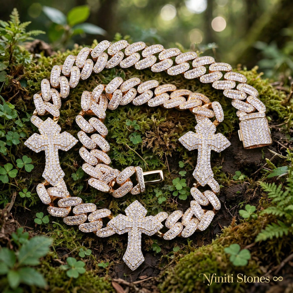 Nfiniti Stones Trinity Cross Cuban necklace — Royal Gold detail