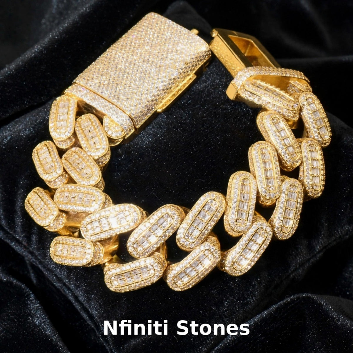 The Warlord 28mm Gold Cuban bracelet