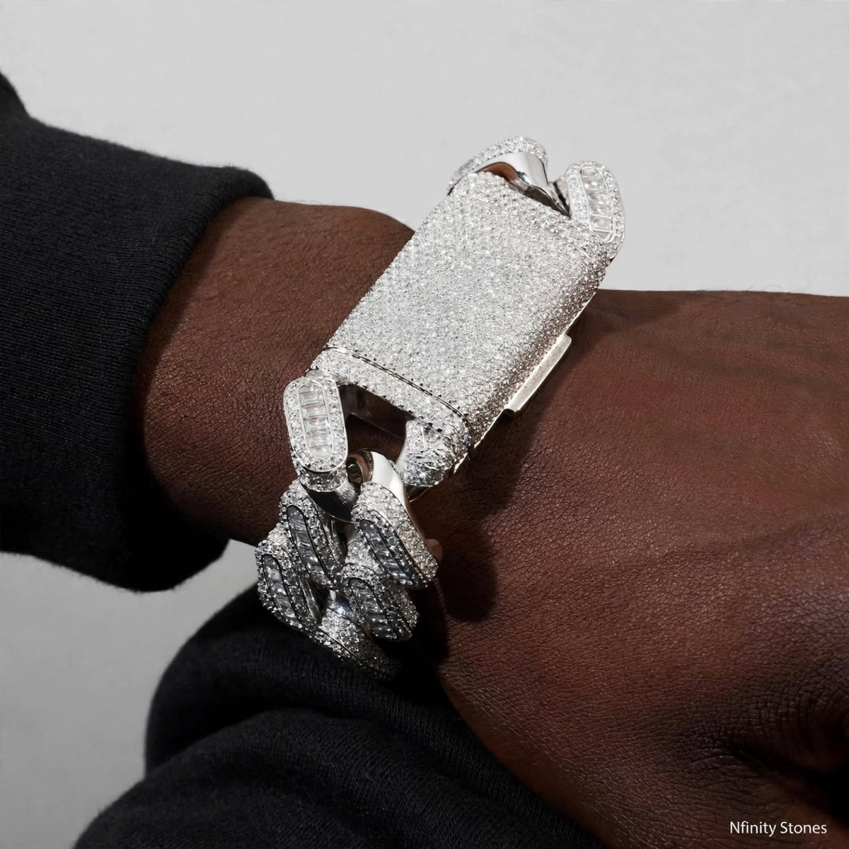 The Warlord 28mm Silver Cuban bracelet worn on wrist